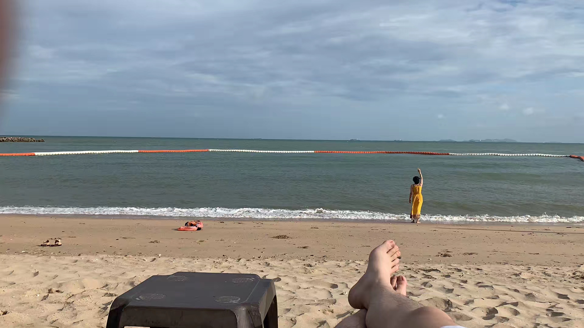 酒店沙滩&入境的路人